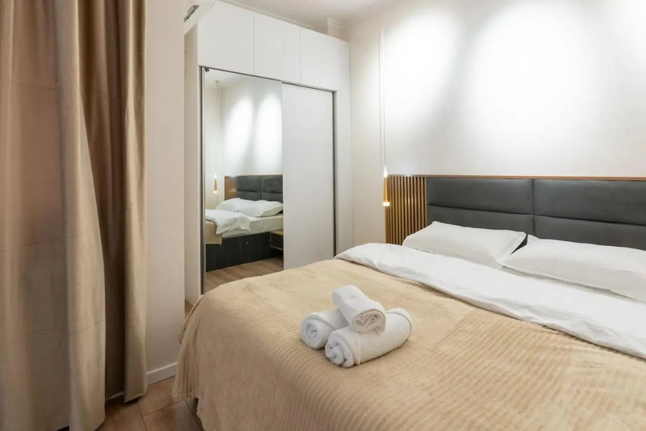 The Vake Nest - Modern 2-Bedroom Apartment 트빌리시